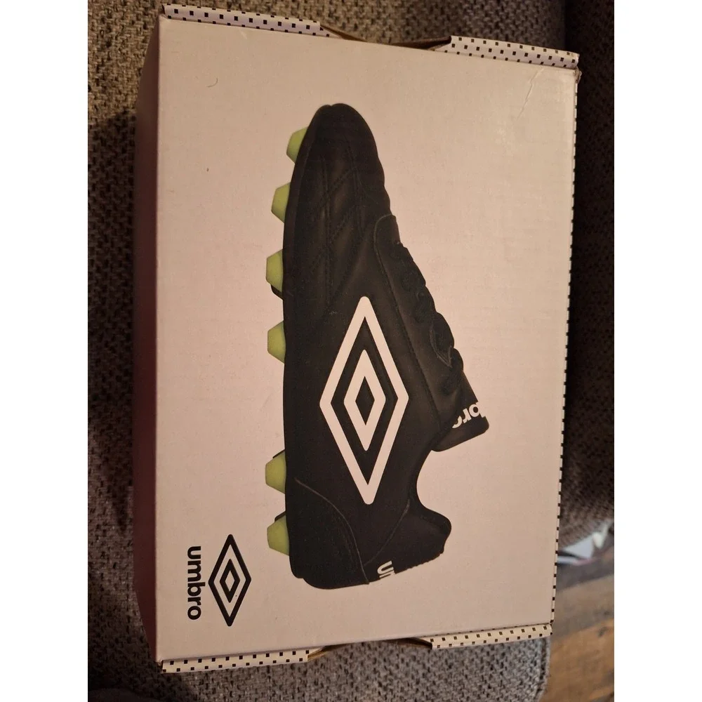 Umbro finale soccer
